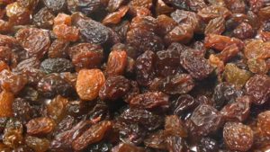 உலர் திராட்சை எதற்கு எல்லாம் நல்லது என்று தெரியுமா?