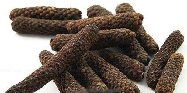 திப்பிலியோட இந்த பொருள் சேர்த்து சாப்பிட்டா பரலோகம்தானாம்??!! மறந்தும் இப்படி சாப்பிட்டுடாதீங்க!!