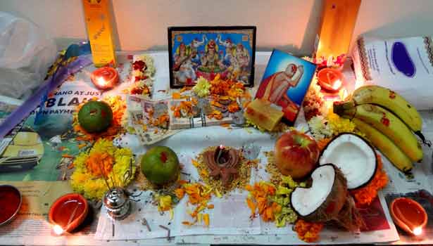 விரத காலத்தில் பழங்களை சாப்பிடலாமா?