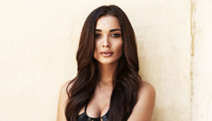 கவர்ச்சி புகைப்படத்தை வெளியிட்டு பரபரப்பை ஏற்படுத்திய எமி ஜாக்சன்! – படம் உள்ளே…