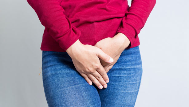 பெண்களே பிறப்புறுப்பில் ஏற்படும்  எரிச்சலால் கஷ்டப்படுகிறீர்களா..?  உடனடியாக நிறுத்துவது எப்படி?