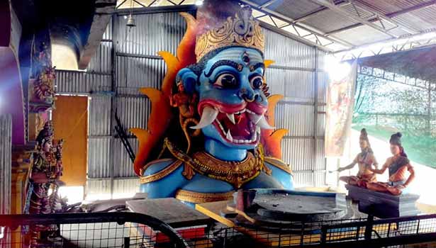 பகை, எதிர்ப்பு போன்றவை தாமாகவே விலக பிரத்தியங்கரா தேவிக்கு சொல்ல வேண்டிய  ஸ்லோகம்