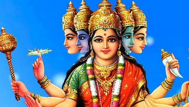 தினமும் காயத்ரி மந்திரத்தை சொல்வதால் கிடைக்கும் பலன்கள்…!