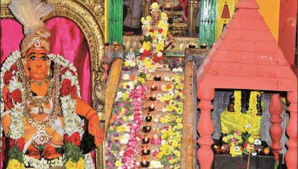 ஐயப்பன் கோவிலில் மண்டல பூஜை