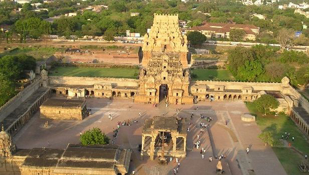 வீட்டில் அம்பாளின் அருள் கிடைக்க  வேண்டுமா? செய்யக்கூடாதவை…!