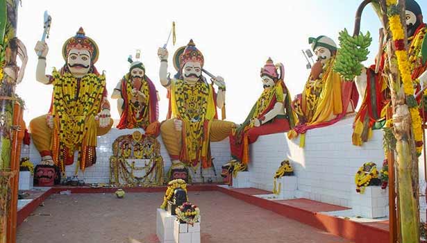 வருடம் ஒரு முறையாவது குடும்பத்தோடு சென்று குலதெய்வத்திற்கு செய்ய வேண்டிய வழிபாடு