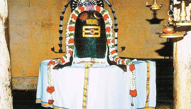 இங்கு ஒரு முறை சென்றால் போதும் முன்னோர்கள் சாபம் நீங்கும்..!