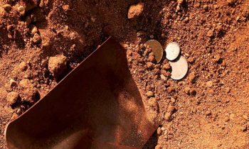 கடந்த நான்கு மாத காலப்பகுதியில் தொல்பொருள் மற்றும் புதையல் தோண்டியமை தொடர்பான குற்றச்சாட்டில் கைதானவர்கள்.