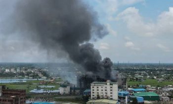 24 மணிநேரமாக  தீப்பற்றி  எரியும் தொழிற்சாலை 40 பேர் வரையில்  உயிரிழப்பு!