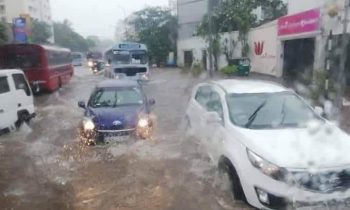 கொழும்பின் சில வீதிகள் வெள்ளளத்தில் மூழ்கியுள்ளன – போக்குவரத்து பாதிப்பு!