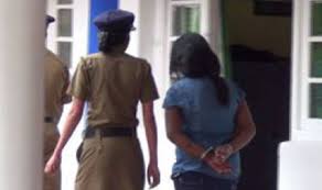 போதைப்பொருள் வர்த்தகத்தில் ஈடுபட்டு வந்த குற்றச்சாட்டில் பெண்னொருவர் கைது!