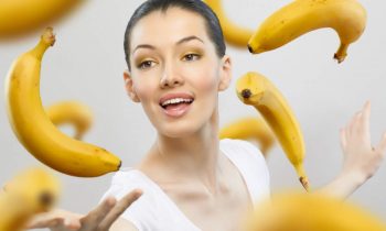 உங்கள் முகத்தை வெண்மை நிறைந்ததாக வைத்திருக்க  வாழைப்பழ ஃபேஸ் மாஸ்க்!