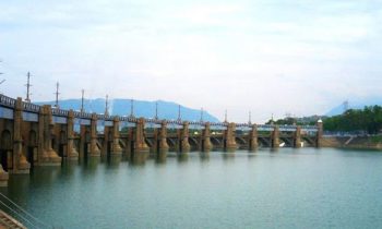 3 நாட்களில்  மேட்டூர் நீர்மட்டம் இரண்டு அடி சரிந்துள்ளது!