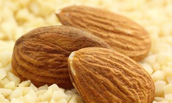 பாதாம் பேசியல்…!!