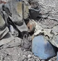 கிளிநொச்சியில் இராணுவ சீருடையுடன் பல  மனித எச்சங்கள் மீட்பு!