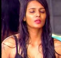 காதலருடன் சேர்ந்து சாதி குறித்து படுமோசமாக பேசி சர்ச்சையில் சிக்கிய நடிகை! கிழித்து தொடங்கவிடும் நெட்டிசன்கள்..