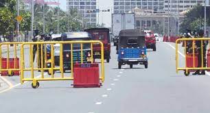 நாட்டில் விதிக்கப்பட்டுள்ள தனிமைப்படுத்தல் ஊரடங்கு சட்டத்தை நீடிப்பதா? நீக்குவதா?