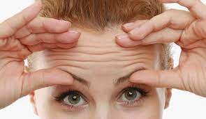 நெற்றியில் ஏற்பட்டுள்ள சுருக்கங்கள் மறைய….!!!