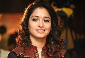 இரசிகர் வட்டாரம் ஆச்சரியப்படும் அளவிற்கு போட்டோ சூட் செய்த நடிகை!