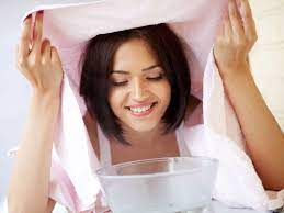 முகம் நன்கு  பளபளப்பாக இருப்பதற்கு  ஆவி பிடித்தல்…!!