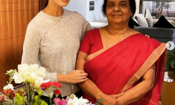 தனது காதலனுடன் அம்மாவின் பிறந்த தினத்தை கொண்டாடிய  நடிகை!