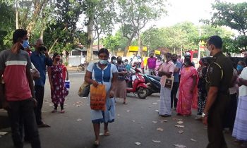 குஜராத் மாநிலம் அகமதாபாத்-தடுப்பூசி செலுத்தி கொள்ளாதவர்களுக்கு அனுமதி இல்லை!