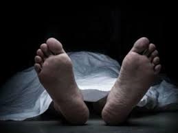 ஒலுவில் பகுதியிலுள்ள வாய்க்காலில் இருந்து  மீட்கப்பட்ட  சடலம்!