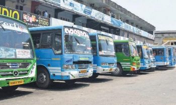 கேரளாவில் தனியார் பேருந்து உரிமையாளர்களால் முன்னெடுக்கப்பட்ட வேலை நிறுத்தம்.