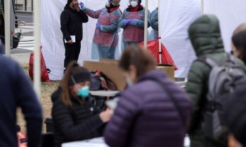 உலக நாடுகளையே உலுக்கி கோரத்தாண்டவம் ஆடும் கொரோனா!