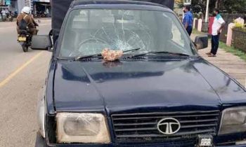 கடற்படைக்கு சொந்தமான வாகனத்தின் மீது தாக்குதல்.