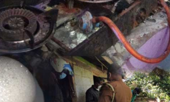 இன்றையதினமும்  வெடித்து சிதறிய எரிவாயு அடுப்பு.