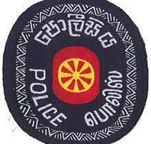 பெண்ணை கொடூரமாக தாக்கிய காவல்துறை உத்தியோகத்தர்.