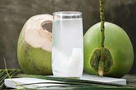 2 இந்த பிரச்சனை இருந்தா இளநீர் குடிக்காதீங்க?