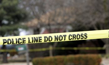 தூக்கில் தொங்கிய நிலையில் பாடசாலை மாணவியும் இளைஞனும் சடலமாக மீட்பு.