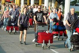 இலங்கைக்கு வருகை தரும் சுற்றுலா பயணிகள் தொடர்பில் வெளியான தகவல்.