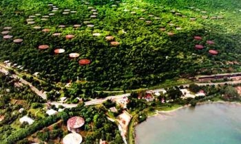 திருகோணமலை எண்ணெய் தாங்கி ஒப்பந்தம் நாடாளுமன்றில் கையளிப்பு.