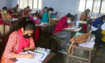 முதுகலை மருத்துவப் படிப்புகளுக்கான நீட் தேர்வு ஒத்திவைப்பு.