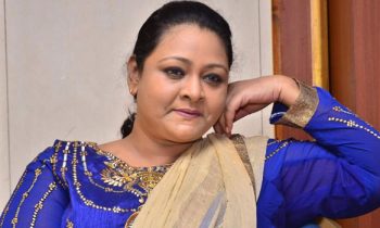 ரசிகர்கள் கூட்டத்தில் சிக்கிய ஷகிலா..!!