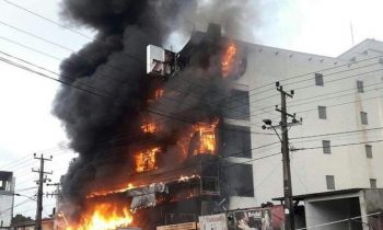 கொழும்பில் இடம்பெற்ற பாரிய தீ விபத்து.