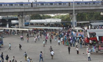 தமிழகம் முழுவதும் 70 சதவீத பஸ்கள் ஓடவில்லை.