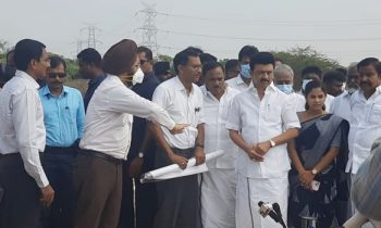 சென்னை மாநகராட்சி பகுதிகளில் மழைநீர் வடிகால் பணிகளை நேரில் ஆய்வு செய்து வருகிறார் மு.க.ஸ்டாலின்.