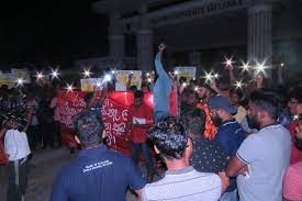 ஜனாதிபதி பதவி விலகும்வரை போராட்டங்களை தொடர்ந்தும் முன்னெடுக்க வேண்டும்.