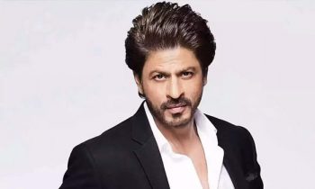 விஜய் ஸ்டைலில் ஷாருக்கான்… வைரலாகும் புகைப்படம்..!!