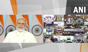 கொரோனாவால் பெற்றோரை இழந்த குழந்தைகளுக்கு மாதம் 4000 ரூபாய்- பிரதமர் மோடி வழங்கினார்.