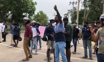 திருகோணமலை கடற்படை முகாமிற்கு அருகில் பெரும் பதற்றம்.