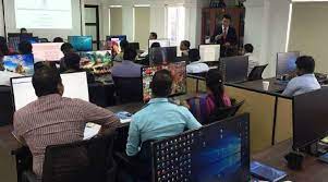 அரச பணியாளர்களுக்கு விடுக்கப்பாட்டுள்ள விசேட அறிவித்தல்.