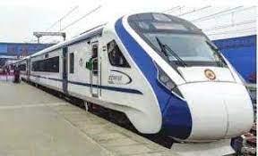 102 தொடருந்துகள் சேவையில் ஈடுபடுத்தப்பட்டுள்ளன.