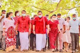 தப்பியோடி தலைமாறைவாகிய  மகிந்த குடும்பம்.