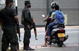 நாடு முழுவதும் இராணுவத்தினர் கடமையில்.