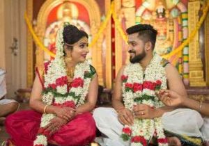 திருமணத் தடை நீங்கி, வெகு நாட்களாகத் தள்ளிப் போய்க்கொண்டிருக்கும் திருமணம் விரைவாக நடைபெற இந்த எளிய பரிகாரத்தை செய்தால் நிச்சயம் பலன் கிடைக்கும்.